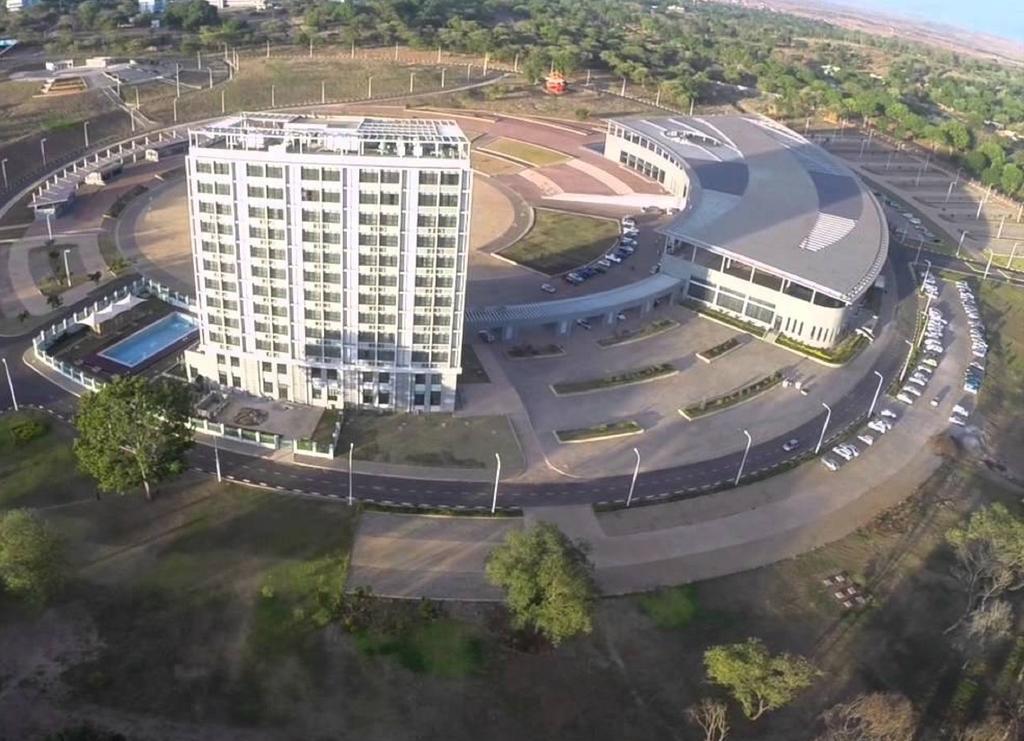 President Hotel At Umodzi Park Lilongwe Kültér fotó
